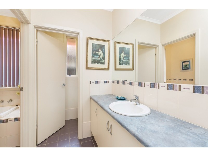 5 Mavis Avenue, South Plympton SA 5038