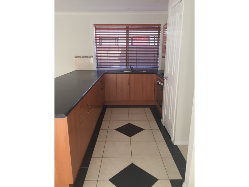 16 Thirza Avenue, Mitchell Park SA 5043