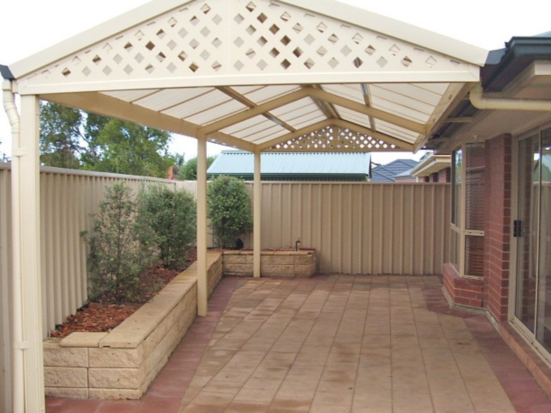 16 Thirza Avenue, Mitchell Park SA 5043