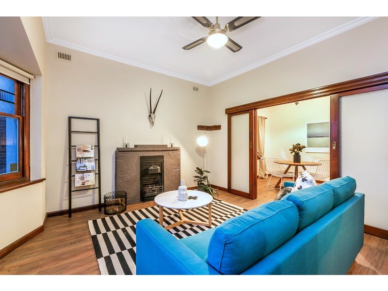 7 View Road, Glandore SA 5037
