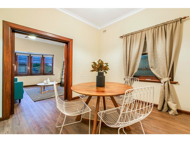 7 View Road, Glandore SA 5037
