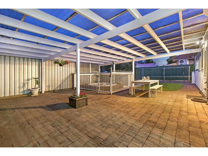 7 View Road, Glandore SA 5037