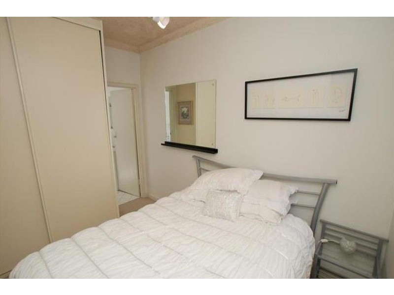 4/1A Hartland Street, Black Forest SA 5035