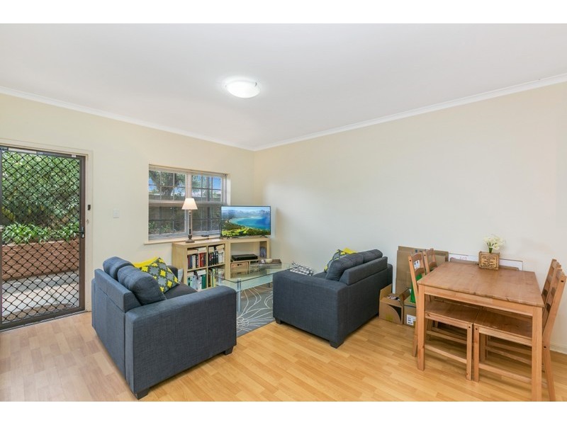 4/144 Seaview Road, Henley Beach South SA 5022