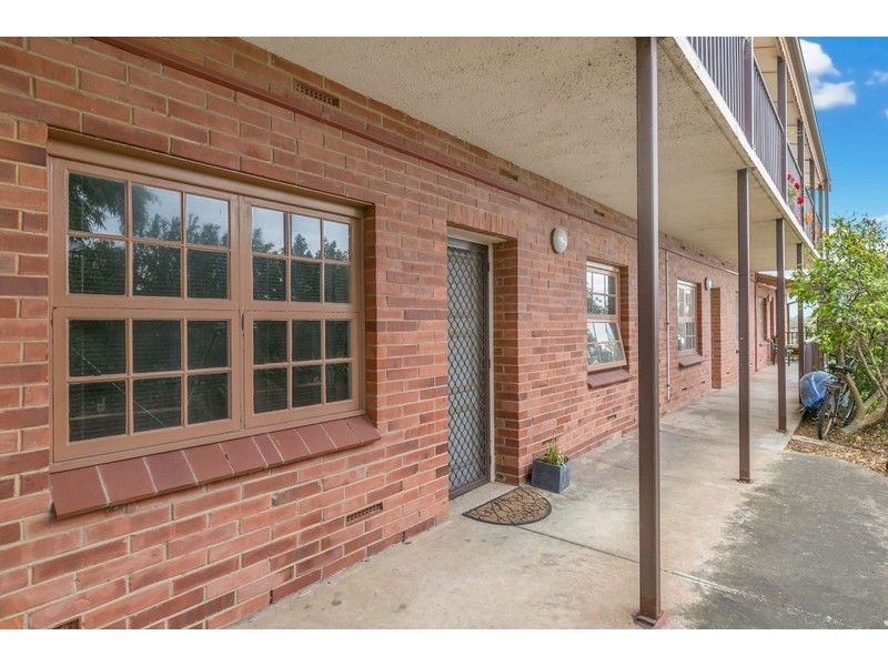 4/144 Seaview Road, Henley Beach South SA 5022