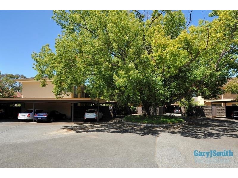 3/1A Hartland Avenue, Black Forest SA 5035