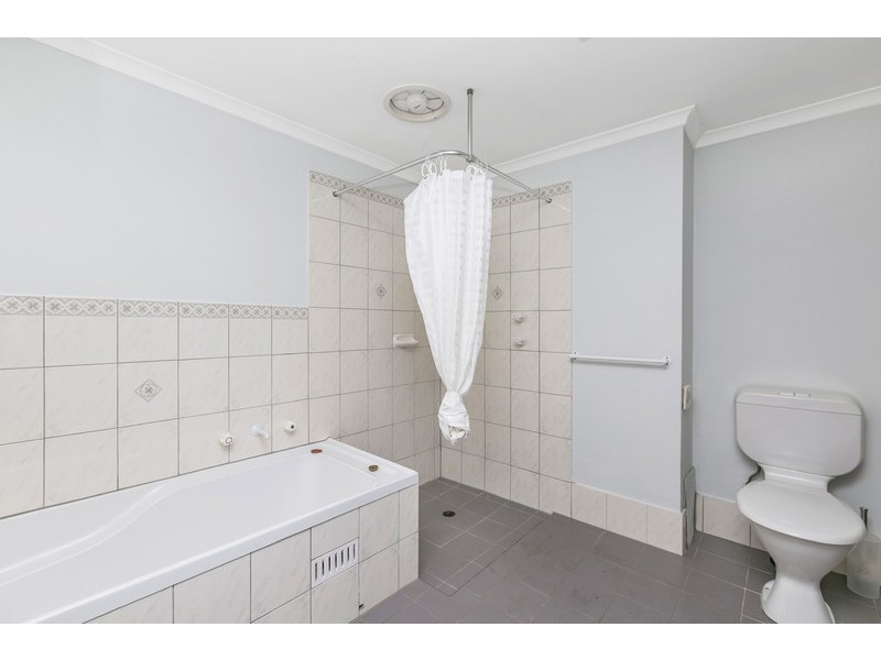 14/19 St Helena Place, Adelaide SA 5000