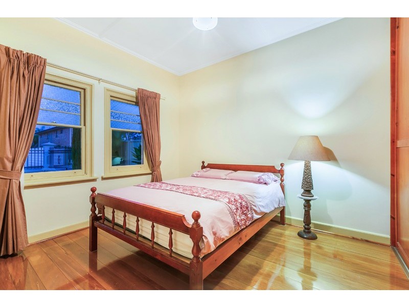 8 Williams Avenue, Plympton SA 5038