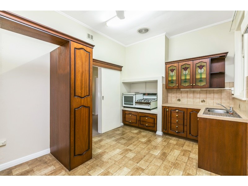 60 Dingera Avenue, North Plympton SA 5037