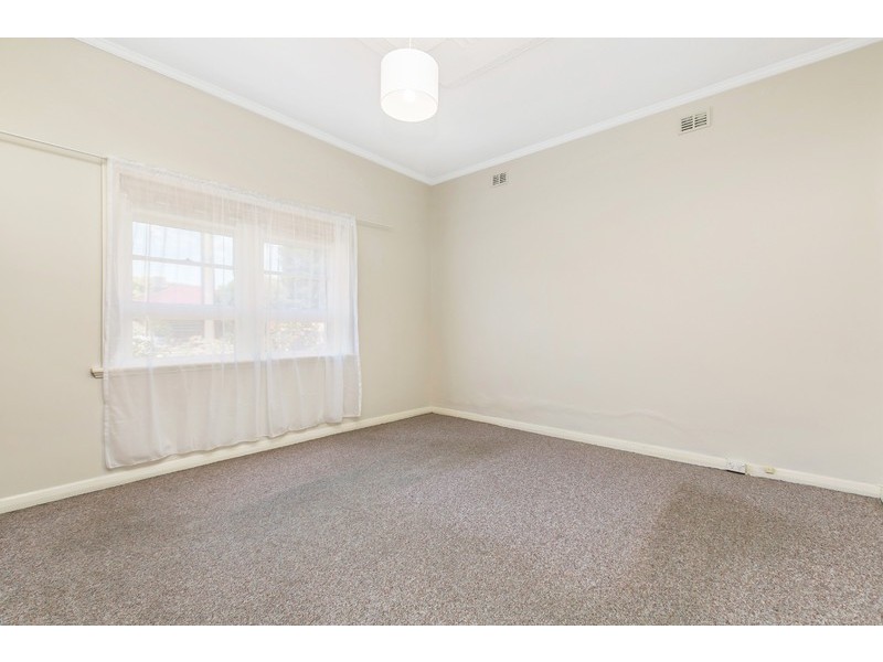 60 Dingera Avenue, North Plympton SA 5037