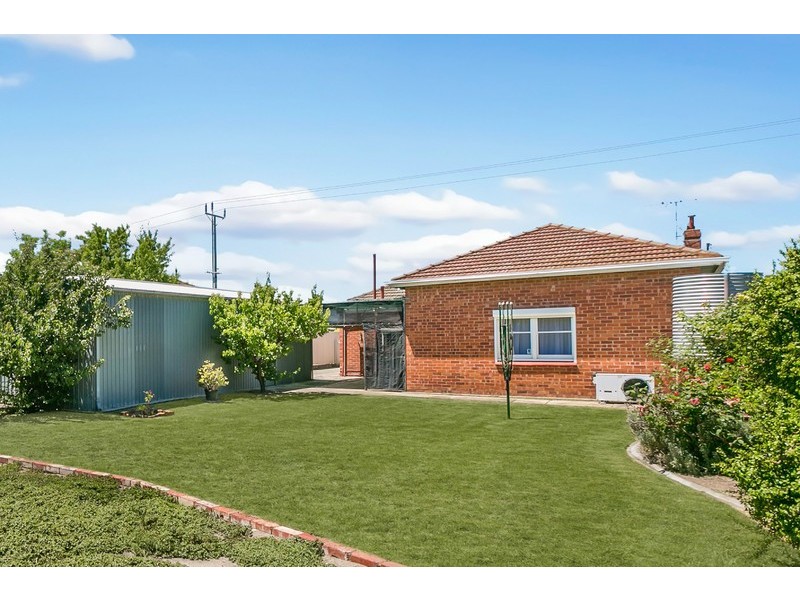 60 Dingera Avenue, North Plympton SA 5037