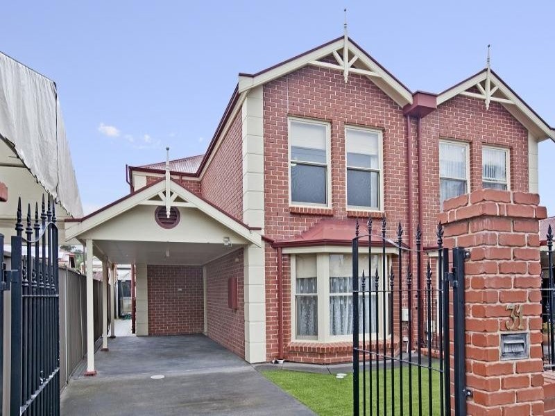 31 Guthrie Street, Ovingham SA 5082