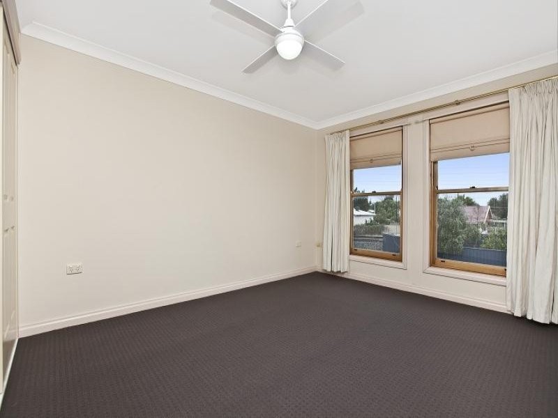 31 Guthrie Street, Ovingham SA 5082