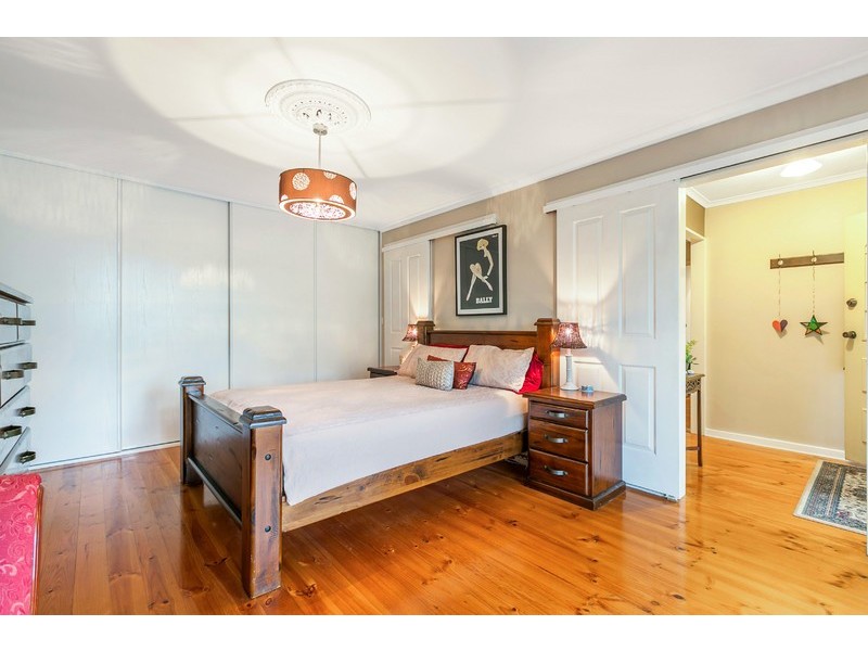 20 James Road, Happy Valley SA 5159