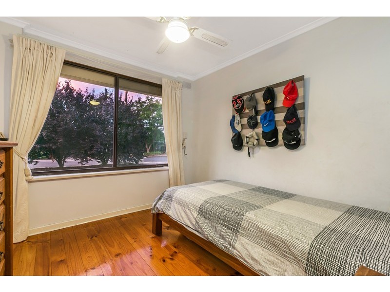 20 James Road, Happy Valley SA 5159