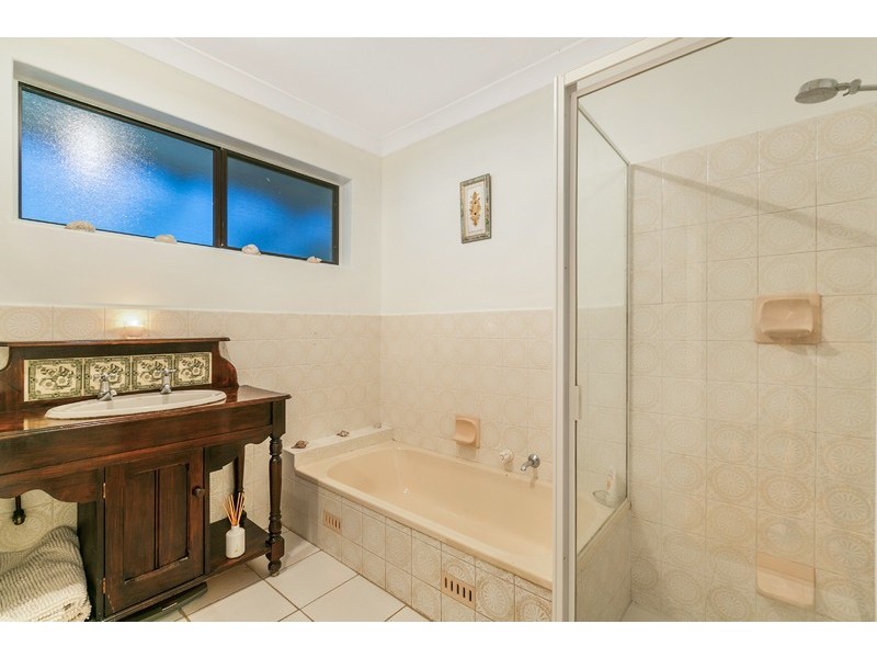 20 James Road, Happy Valley SA 5159