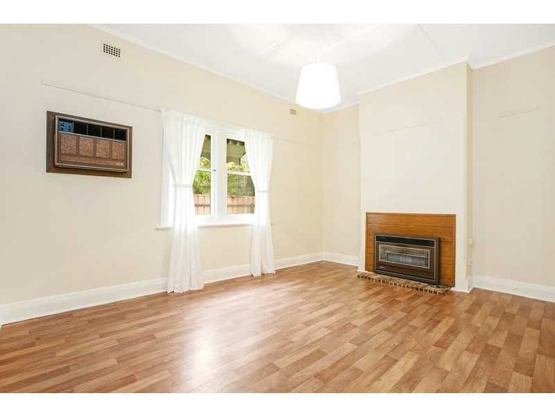 28 Waymouth Avenue, Glandore SA 5037