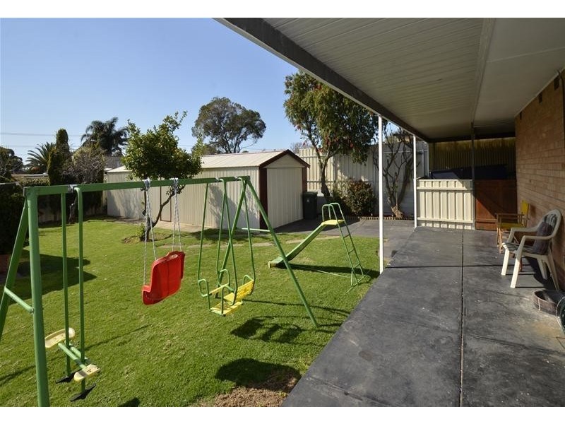 15 Tudor Avenue, Clovelly Park SA 5042