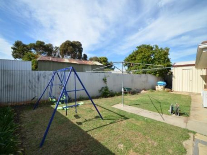11 Jacklin Road, Novar Gardens SA 5040
