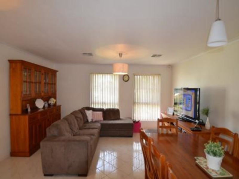 11 Jacklin Road, Novar Gardens SA 5040