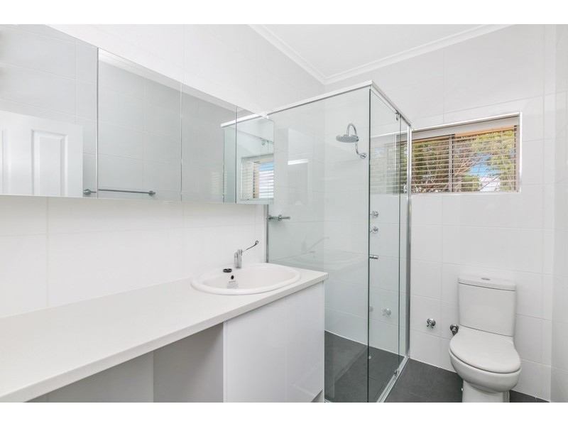 8/8 Renwick Street, West Beach SA 5024