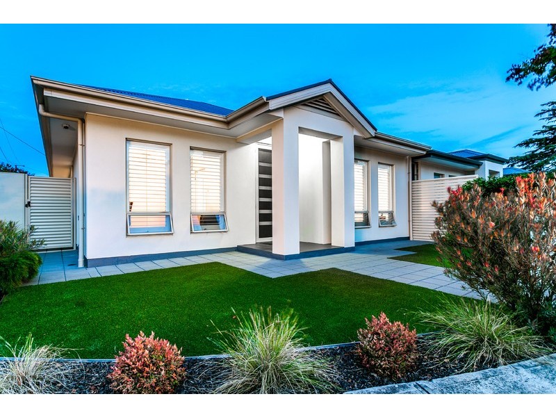 15 Mackay Avenue, North Plympton SA 5037