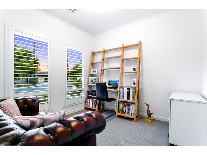 15 Mackay Avenue, North Plympton SA 5037