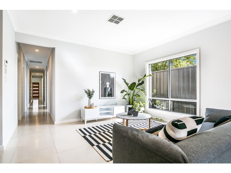 17 Dawson Avenue, South Plympton SA 5038