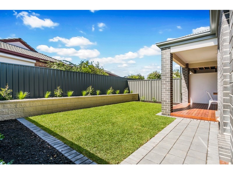 17 Dawson Avenue, South Plympton SA 5038