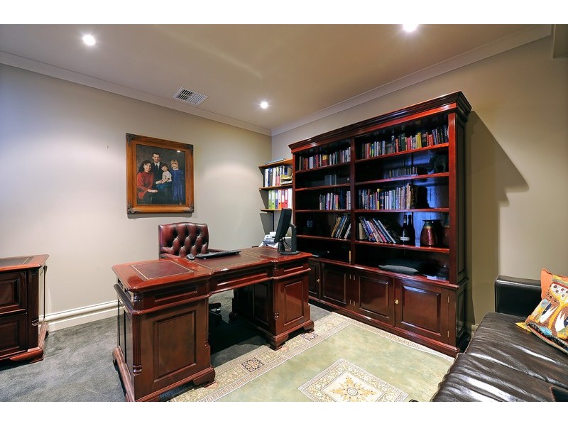 31 Skylark Close, Flagstaff Hill SA 5159