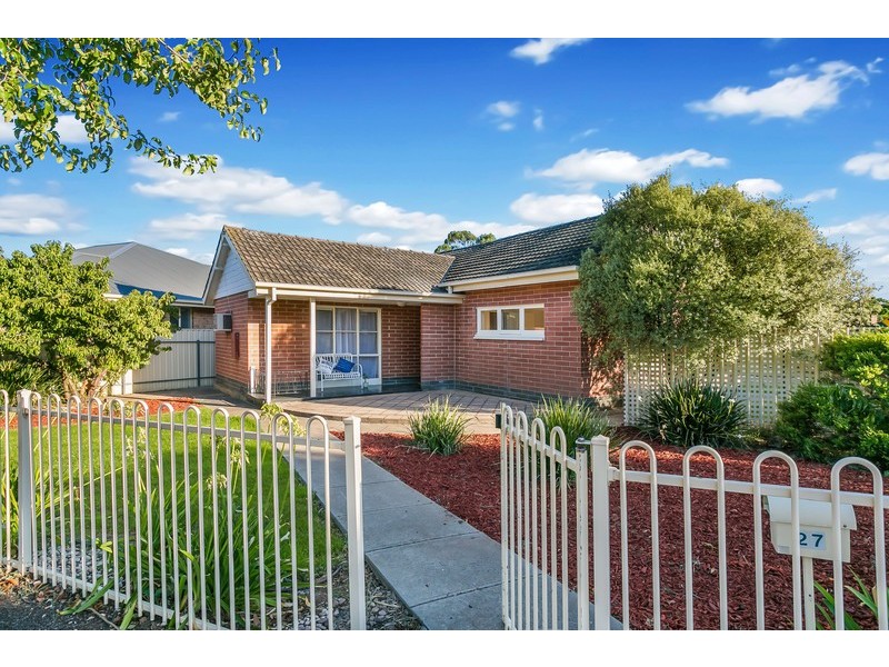 27 Lutana Crescent, Mitchell Park SA 5043