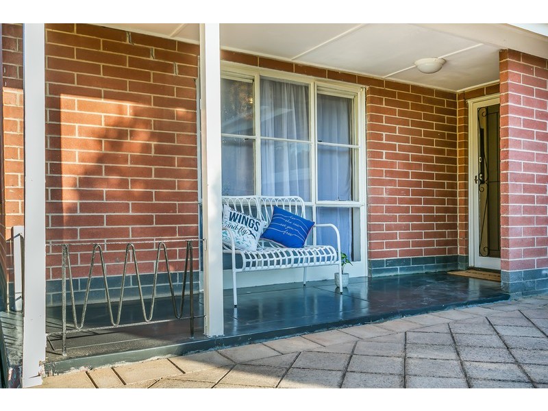 27 Lutana Crescent, Mitchell Park SA 5043