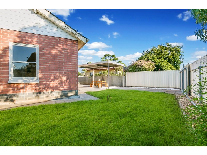 27 Lutana Crescent, Mitchell Park SA 5043