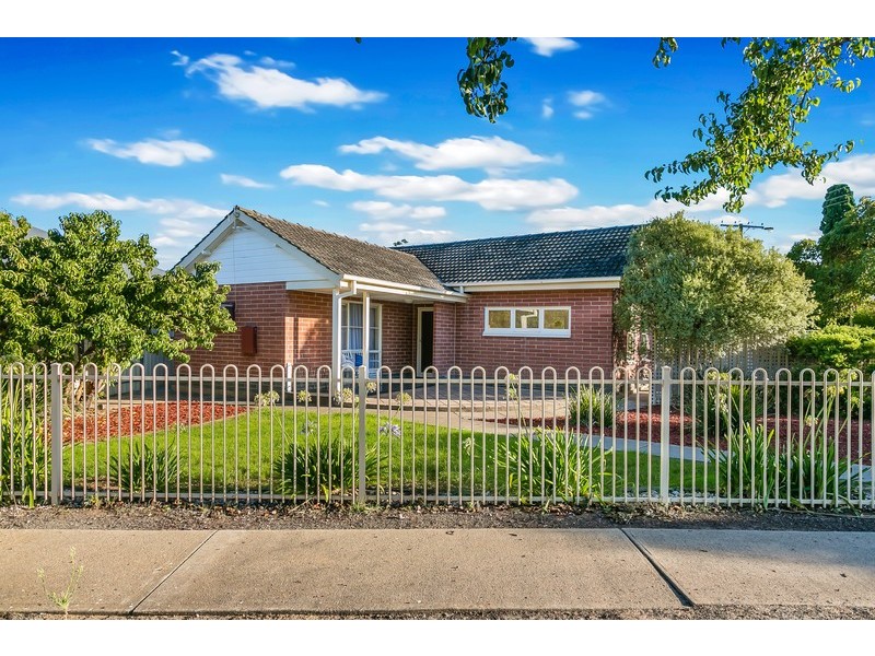 27 Lutana Crescent, Mitchell Park SA 5043