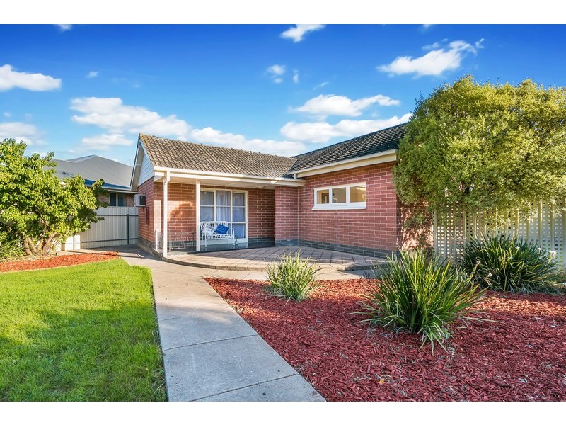 27 Lutana Crescent, Mitchell Park SA 5043