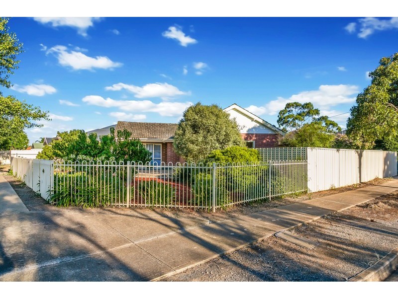 27 Lutana Crescent, Mitchell Park SA 5043