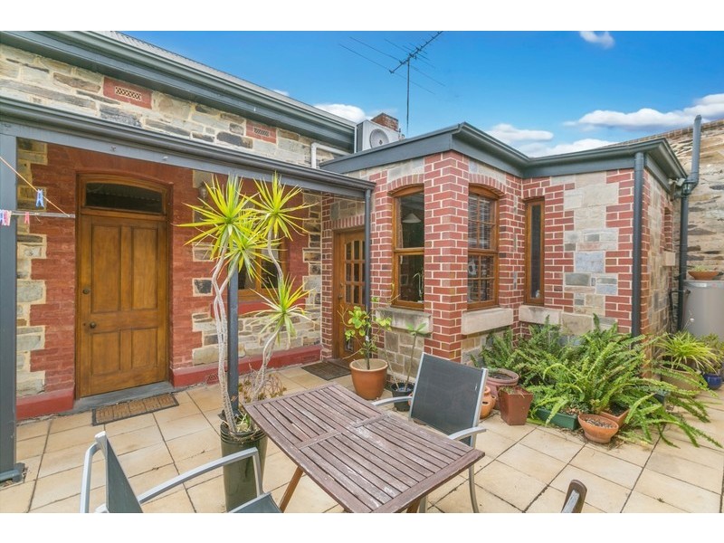 2/29 Sussex Street, Glenelg SA 5045