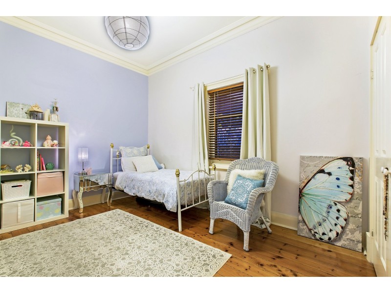 33 Murdoch Avenue, North Plympton SA 5037