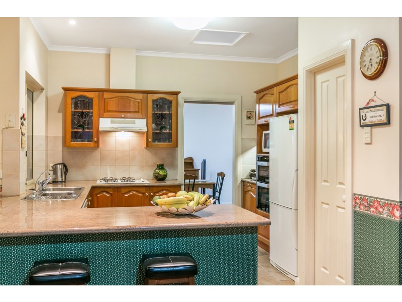 61 Capella Drive, Hallett Cove SA 5158