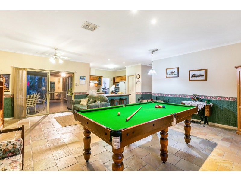 61 Capella Drive, Hallett Cove SA 5158