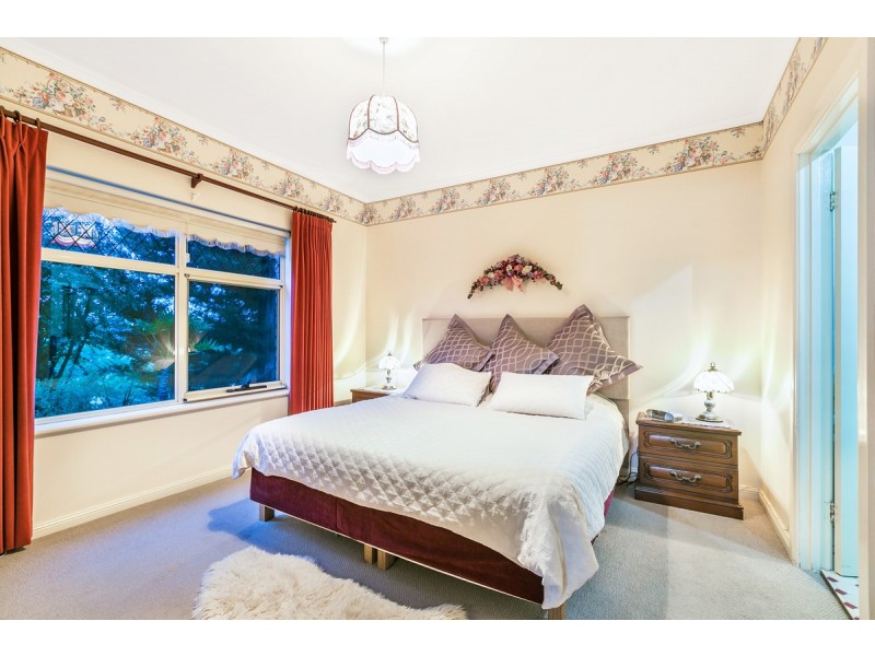 61 Capella Drive, Hallett Cove SA 5158