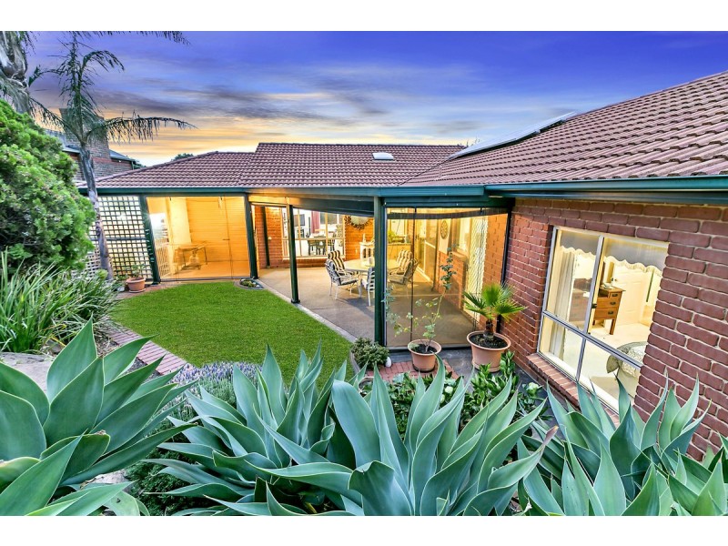 61 Capella Drive, Hallett Cove SA 5158