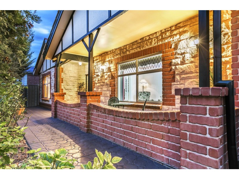 61 Capella Drive, Hallett Cove SA 5158