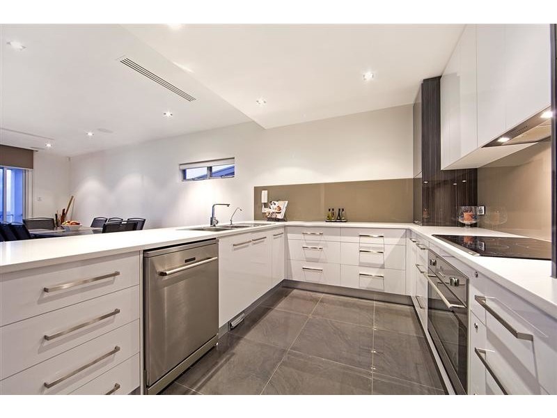 85 Esplanade, Aldinga Beach SA 5173