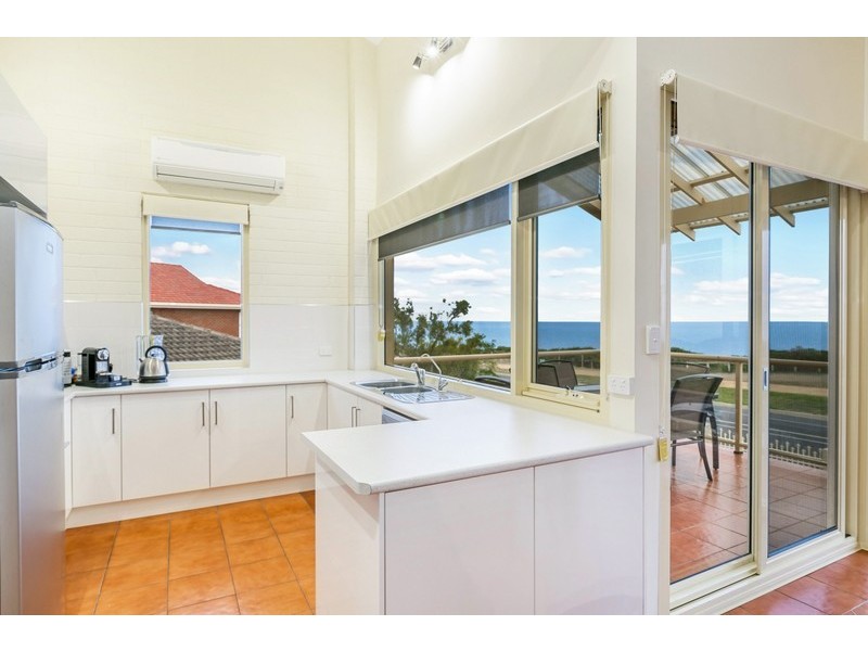 2/116 Esplanade, Aldinga Beach SA 5173