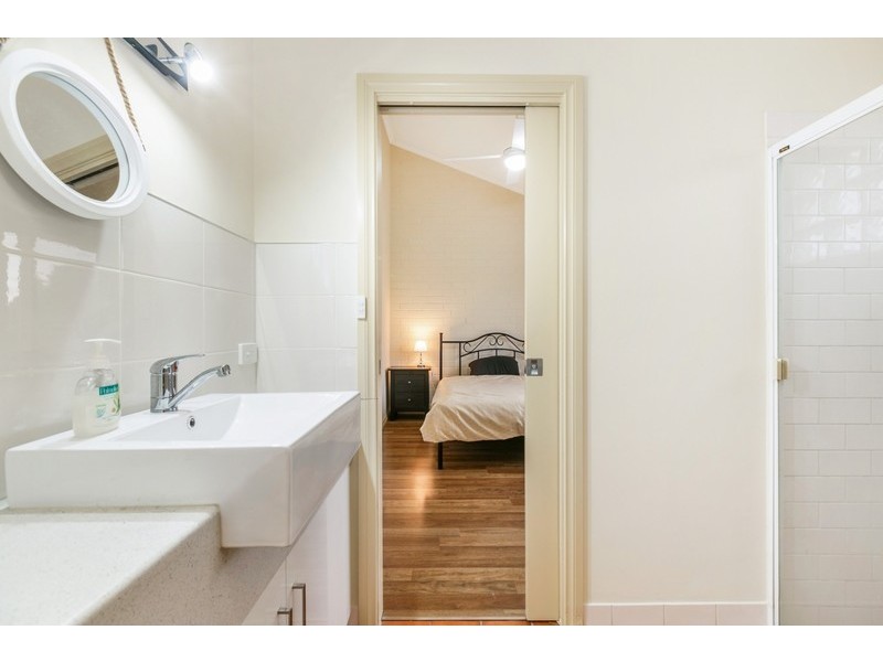 2/116 Esplanade, Aldinga Beach SA 5173