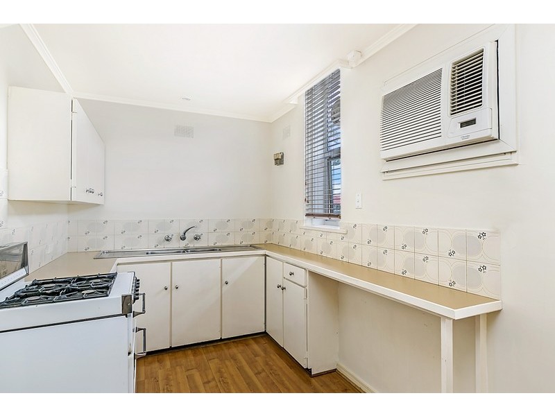 1/14 Broadway, Glenelg South SA 5045