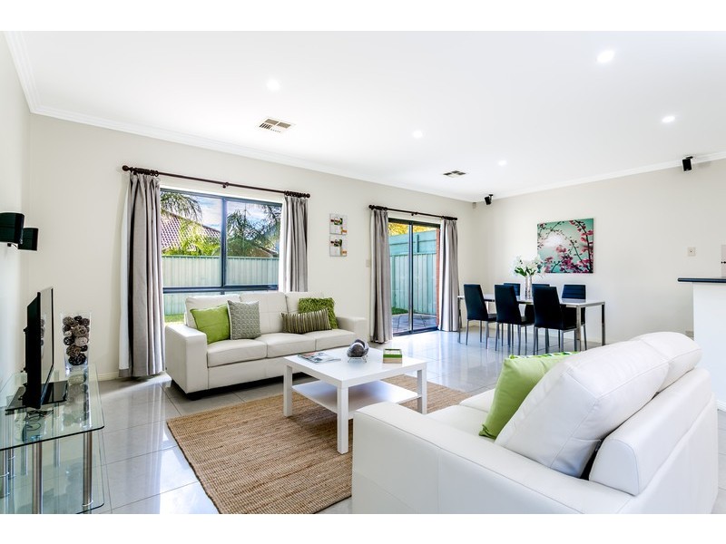 12 Avocet Drive, Mawson Lakes SA 5095