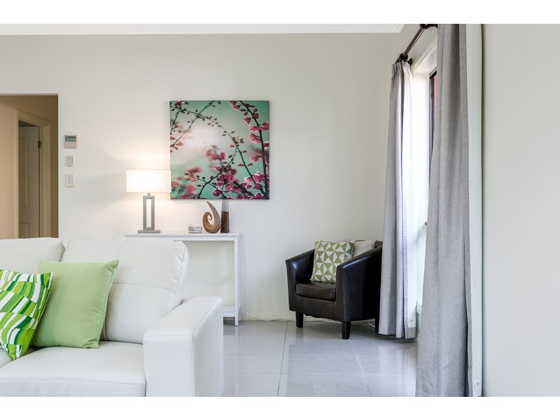 12 Avocet Drive, Mawson Lakes SA 5095