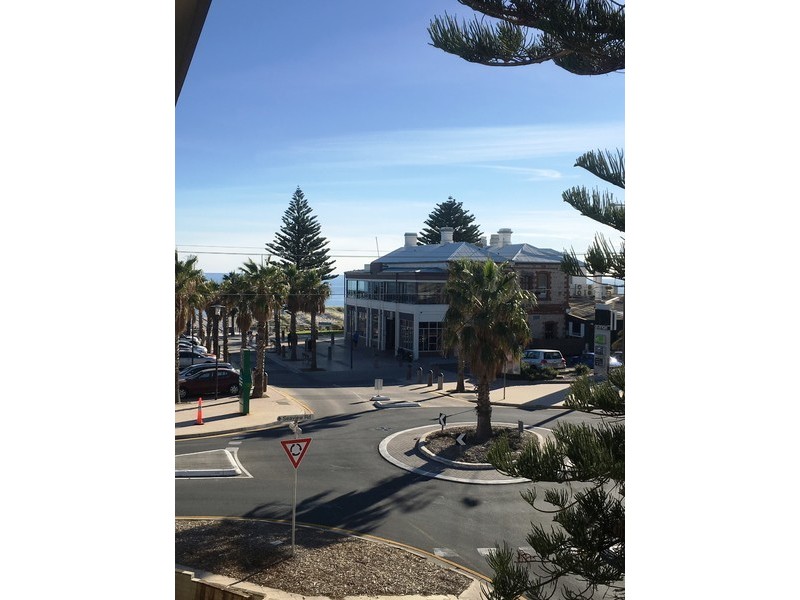 14/582 Seaview Road, Grange SA 5022